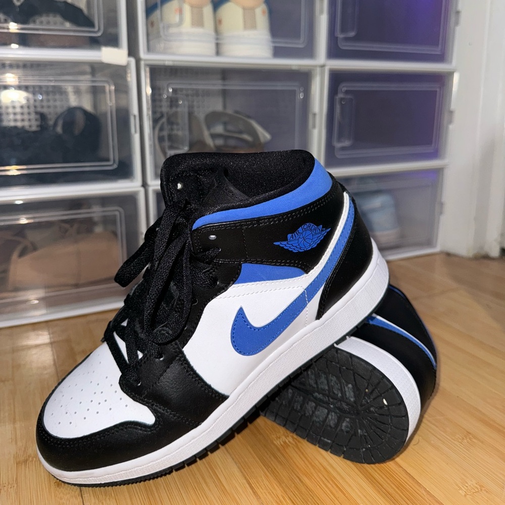 Nike Air Jordan 1 Mid